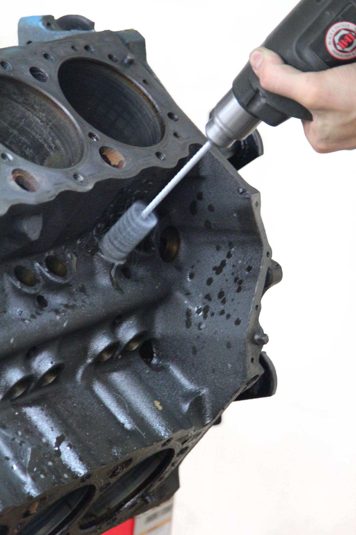 Flex-Hone_Automotive_In_Action