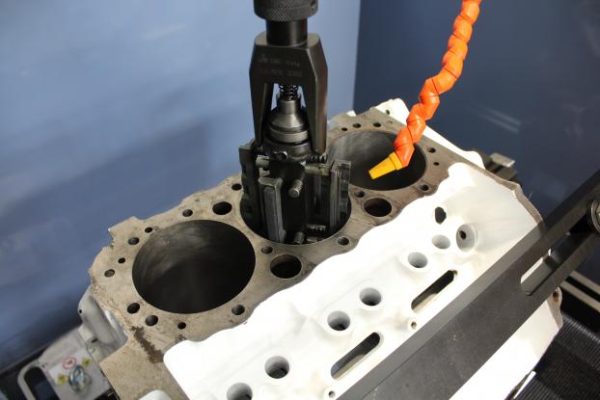 LEV300-L  Zylinder Honmaschine_img_3