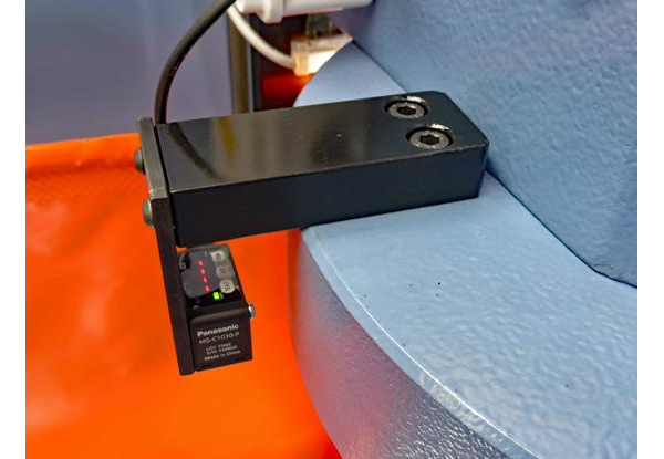 RP1400  Zylinderköpfe und Zylinderblöcke Richtmaschine_img_2